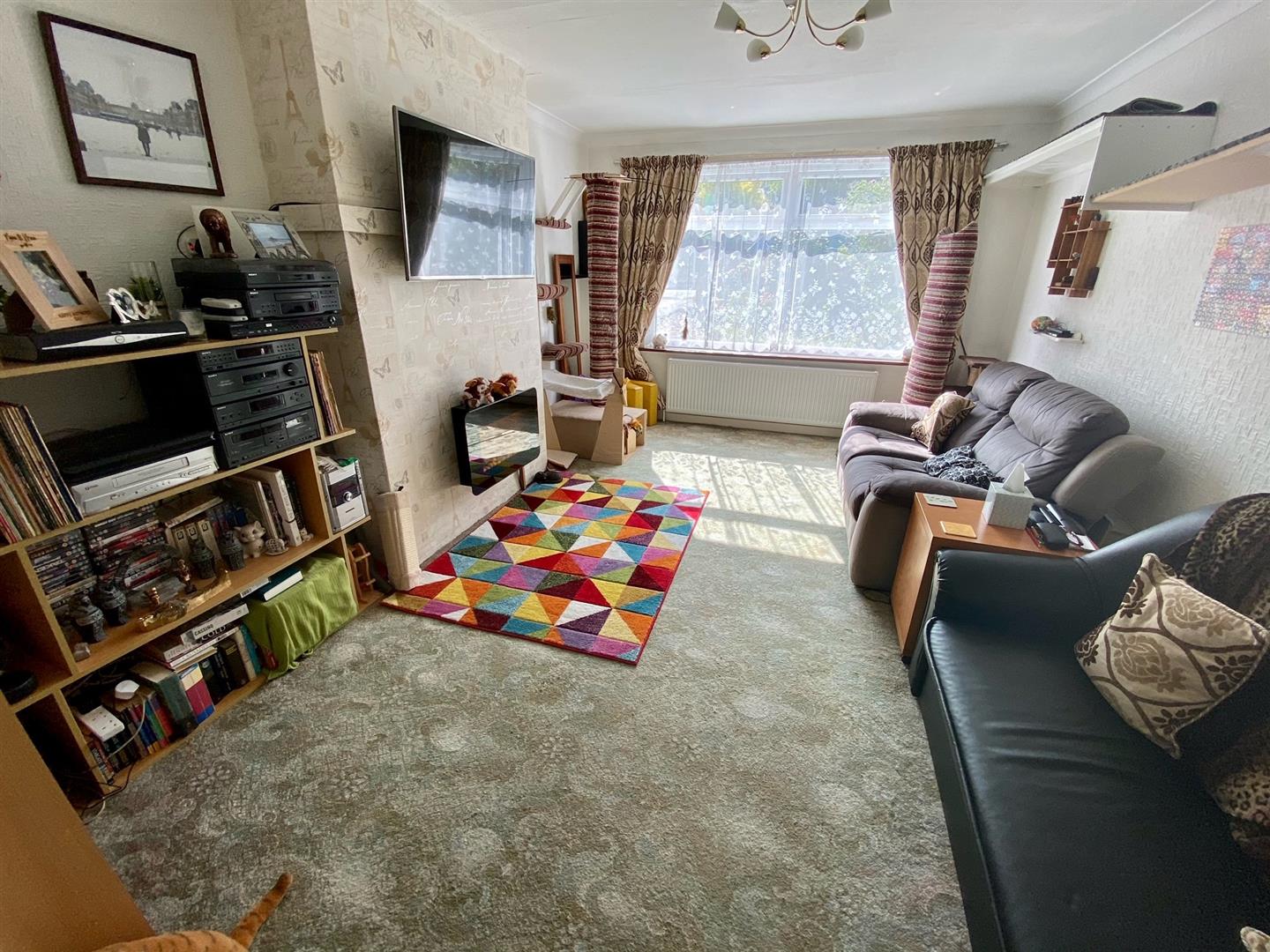 Henshaw Place, Ilkeston Robert Ellis Estate Agents